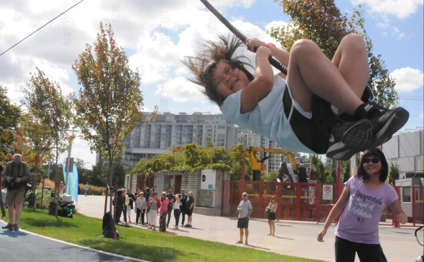 22米長空中滑索道溫市迎客