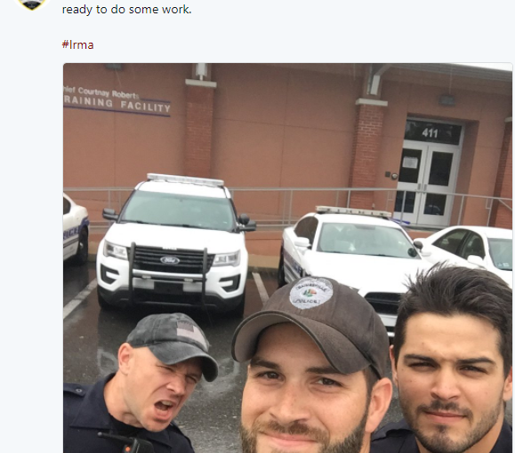 佛羅里達警員自拍爆火因太帥 女網友為交友撥打911