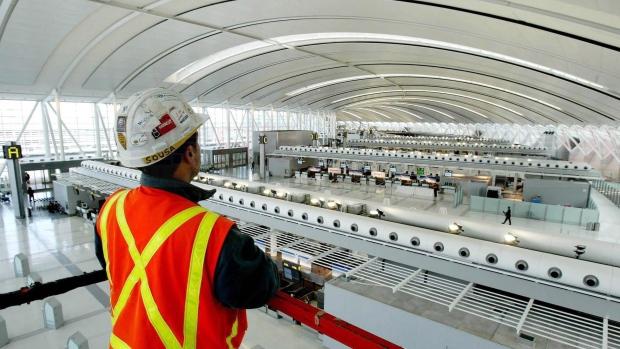 加拿大建築行業“求售” 價格很便宜