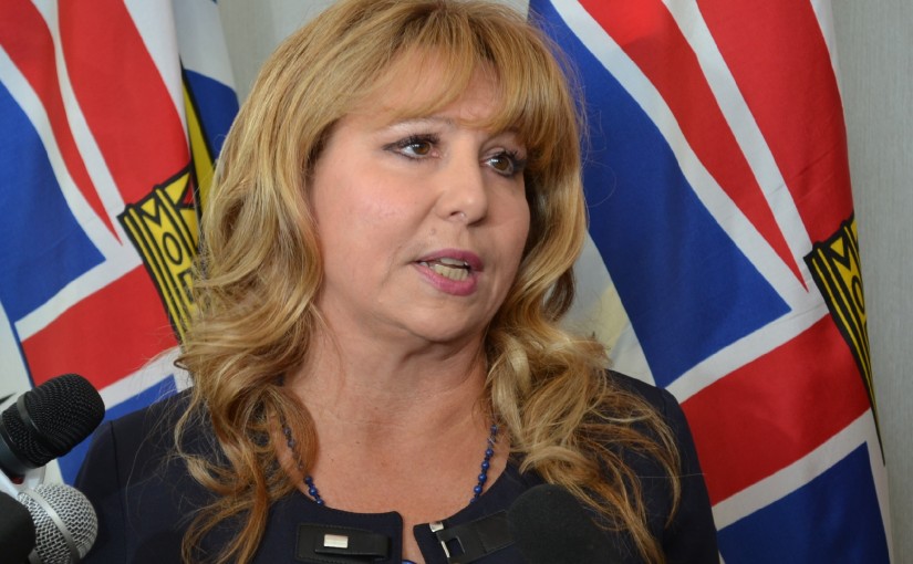 沃茨主張大麻稅撥予城鎮政府