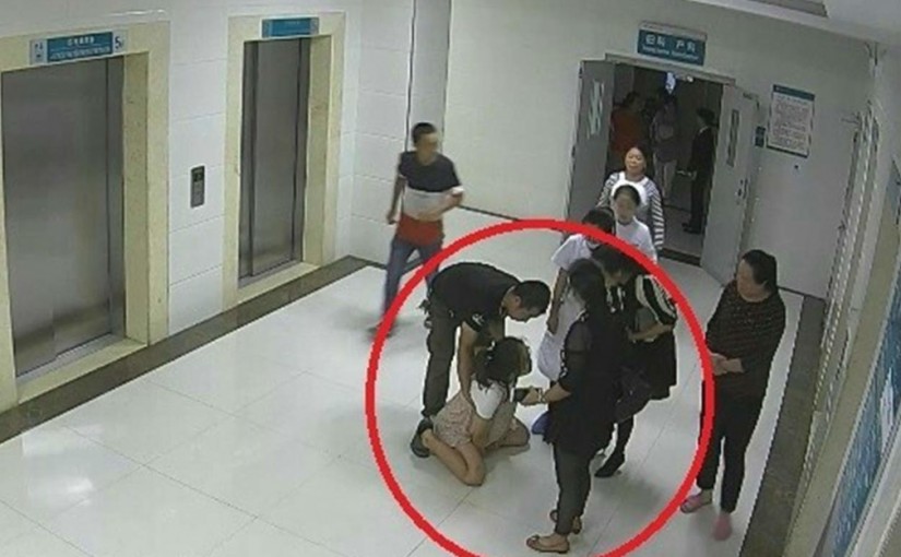 陝西產婦自殺事件誰在撒謊？醫務人員：醫生並未建議家屬剖宮產