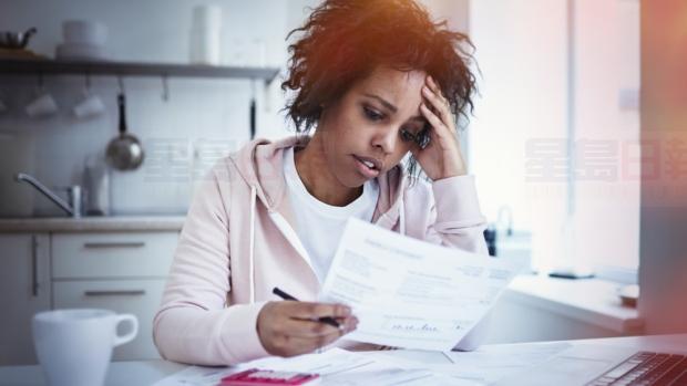 最新調查：一半加拿大人月光族 貸款壓力大