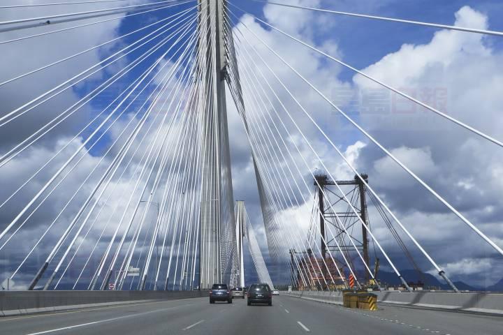 卑詩省周五開始取消橋樑收費