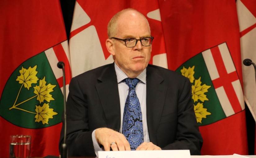 安省金融監管機構：最低工資15加元將導致5萬失業