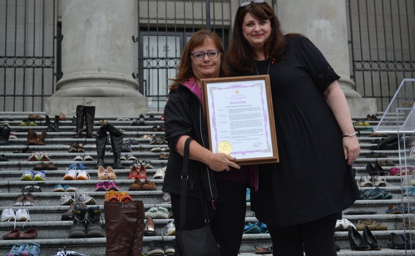 卑詩平均每年500人自殺死亡 溫市宣布本月10日為自殺預防日