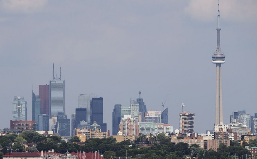 多倫多今日大部晴朗 晚間晴轉多雲