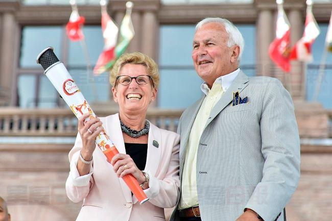 安省前省長彼得遜性侵案為誣告 原告已道歉