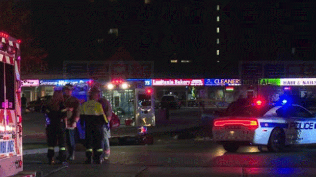 皮爾區警員逮捕一名涉嫌殺人疑犯 另一疑犯在逃