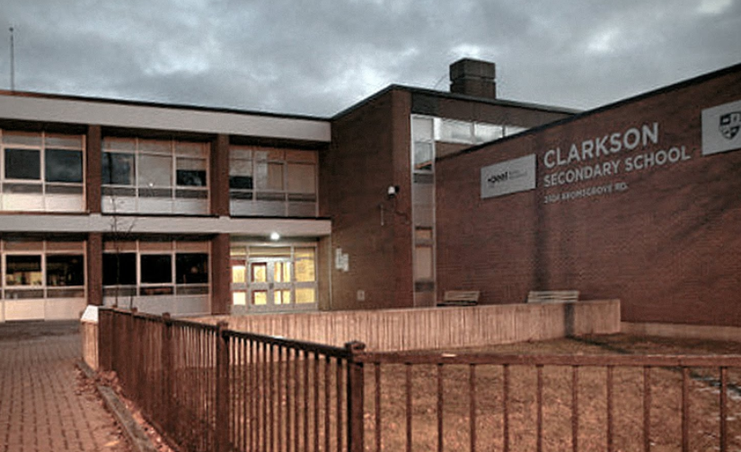 密西沙加高中接到威脅郵件 警方增派警力保護