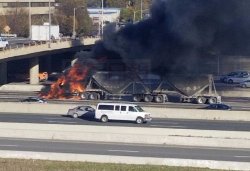 427高速油罐車起火 雙向道路封閉