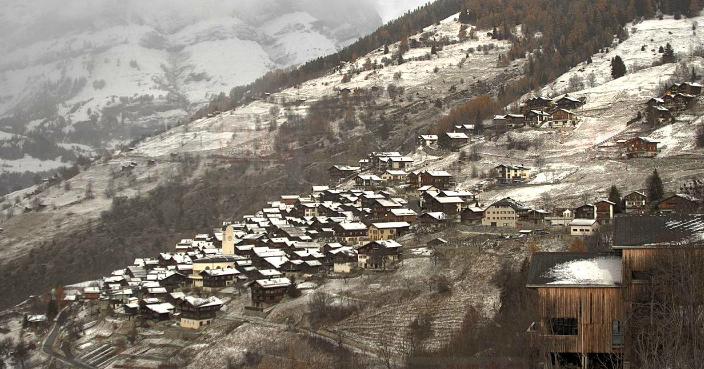 瑞士小鎮人口少 發大筆現金吸引移民