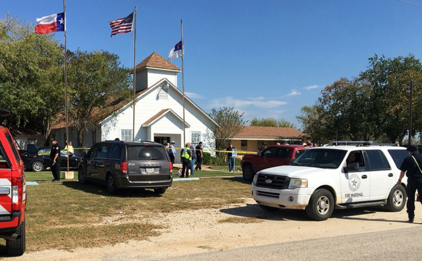 德州小鎮教堂發生槍擊案多人死亡 槍手已死