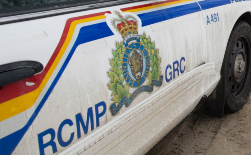 阿省離奇車禍5名乘客一絲不掛 警方：逮捕！