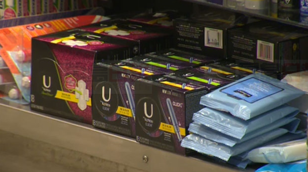 加國機場衛生棉15加元 女子買一盒與他人分享