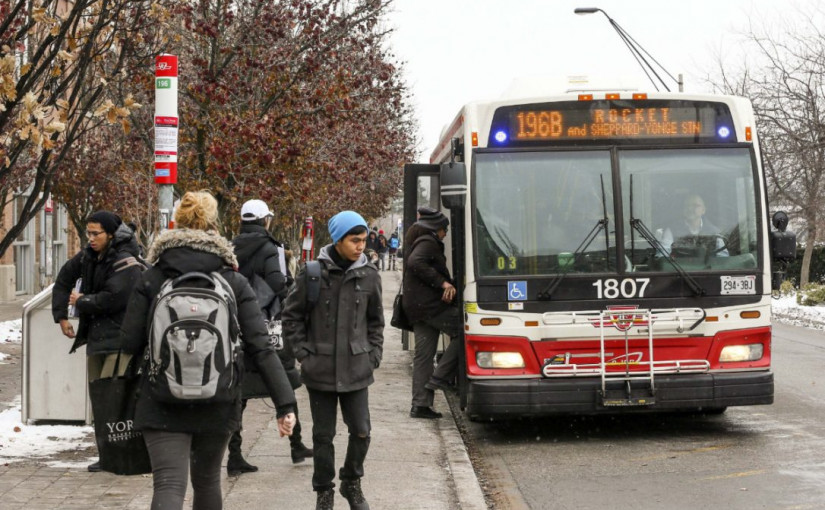 地鐵新線開始運營  196路巴士退休