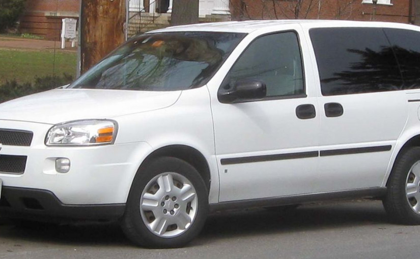 小心此車 嫌犯有刀！韋比市載十幾隻狗貨車遭搶劫