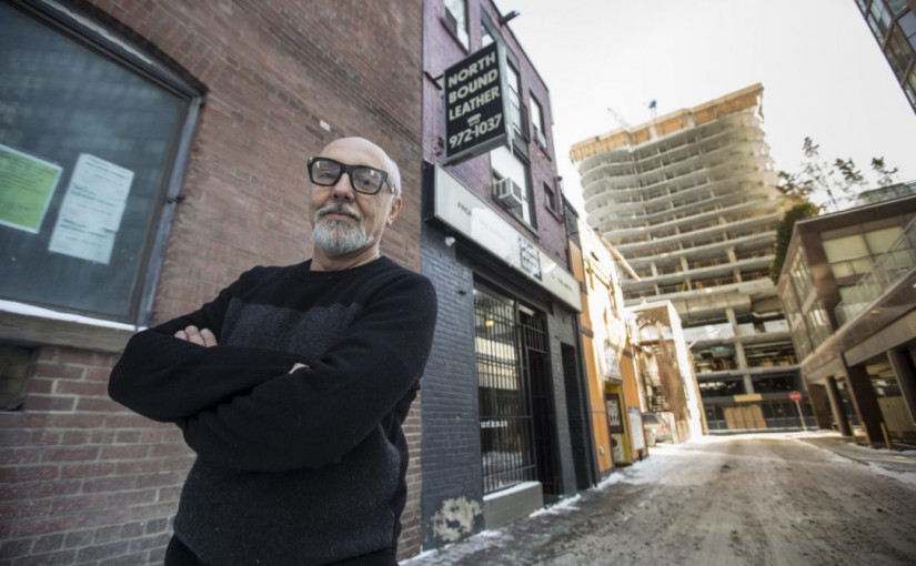 市議會：地産稅壓力大 央街的企業需要時間緩衝