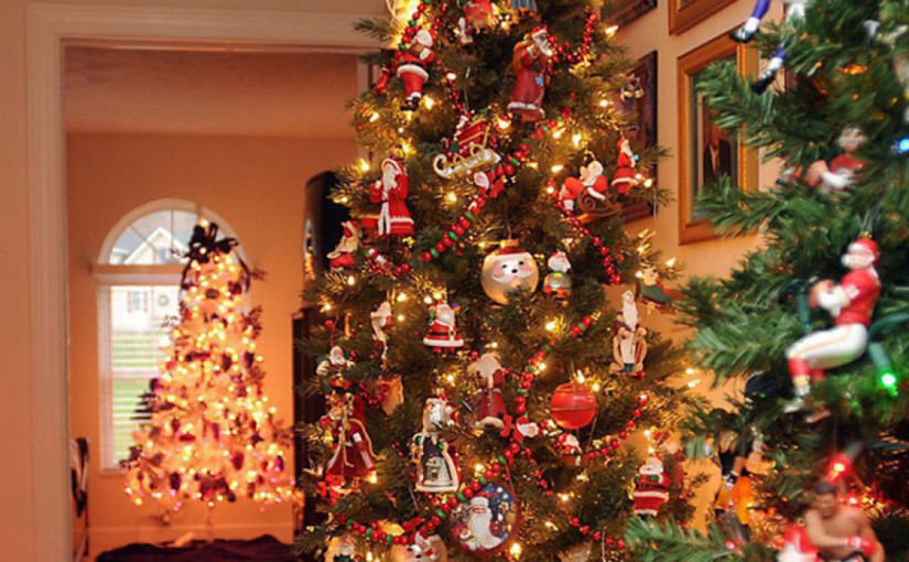 聖誕樹引火災！四母子緊急入院