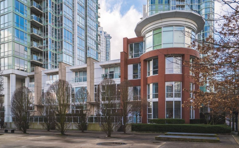 溫哥華加人冰球隊球星Bo Harvat放售物業 市場關注