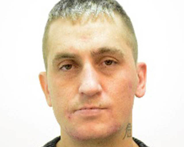 皇家騎警正追緝一名殺人犯 相信他可能身處卑詩省