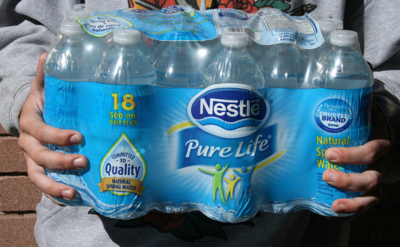 驚人！全球93%的瓶裝水都含有微型塑料