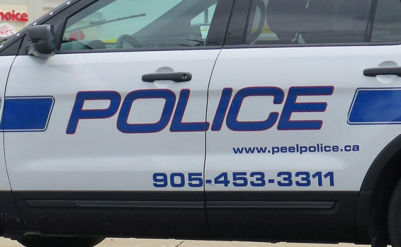 賓頓市深夜發生車禍 出事車輛竟是兩輛警車！