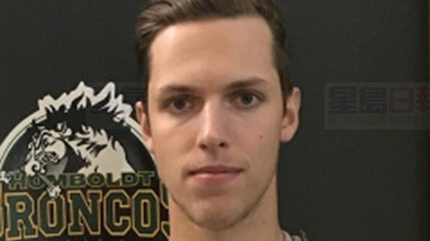 冰球隊車禍遇難者中有兩名後衛和巴士司機