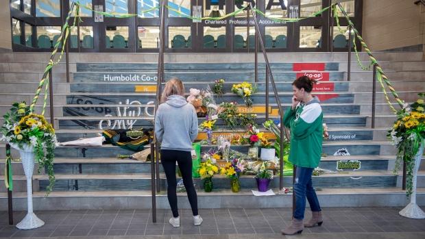 球隊也曾遭遇嚴重車禍 前籃球隊長表哀悼