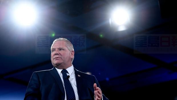 德加福特：拒絕提供巴士給媒體跟蹤報道拉票活動