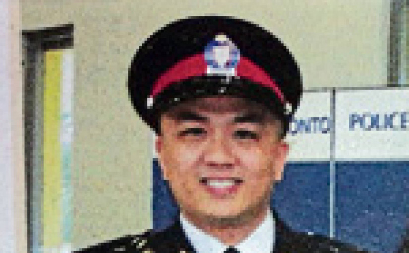 逮捕貨車撞人事件嫌犯的華裔警察受專家贊揚