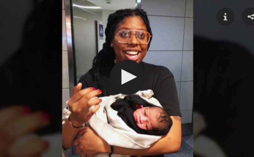 互聯網太強大 美國媽媽竟靠Youtube視頻自己生下孩子