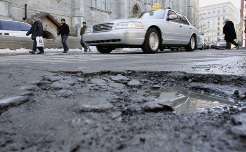 多倫多市府全力修補道路坑洞 民眾亦可主動報告