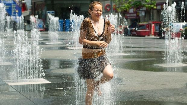 大多區獲發酷熱警告 避暑中心開放