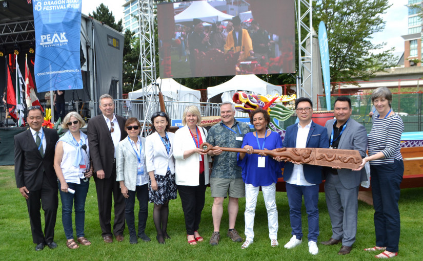 協平世博溫哥華國際龍舟節  200多支龍舟隊福溪競逐