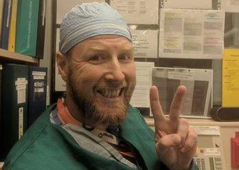 卑詩省素里市的槍殺案 死者為少年冰球隊教練