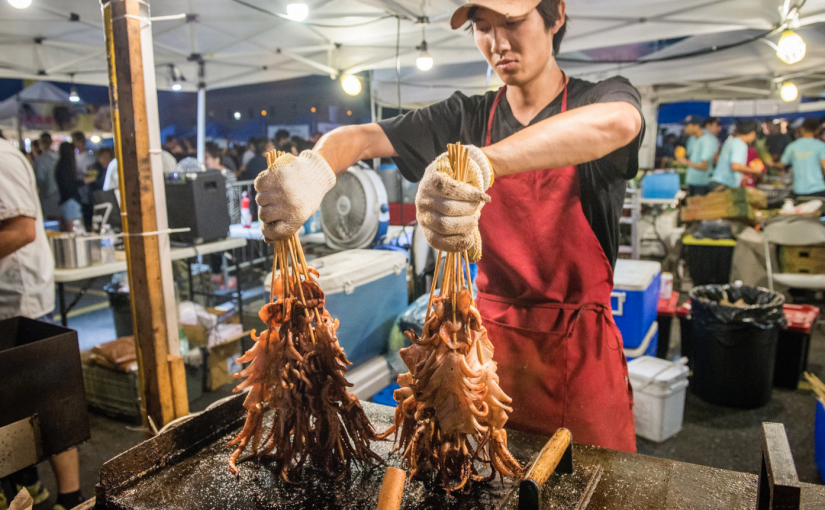 今年的「亞洲夜市」將在士嘉堡舉行