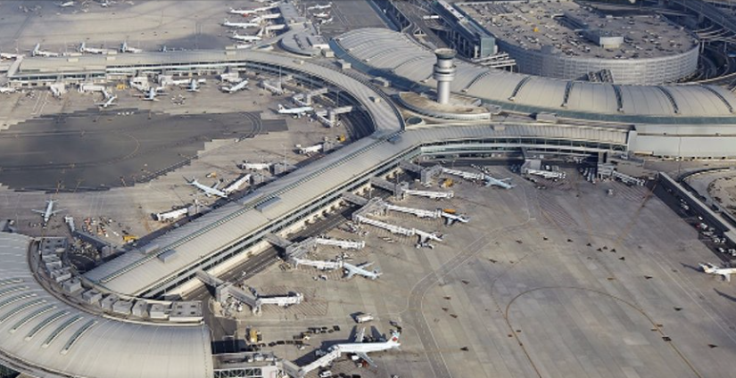 多倫多機場今日將延長候機時間