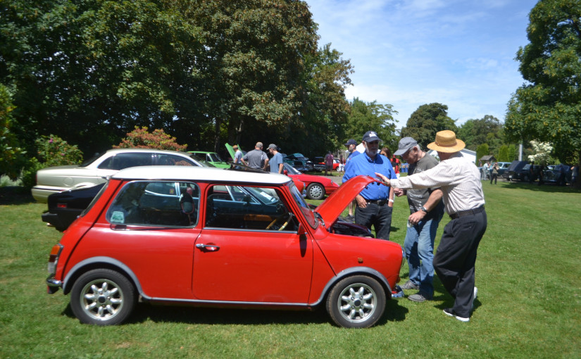 卑詩省列治文市有古董車展覽