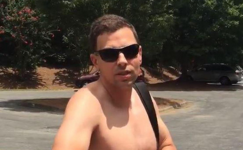 美國一男子質疑黑人家庭擅闖小區游泳池被開除