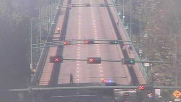 溫哥華至北岸的獅門橋已經重開