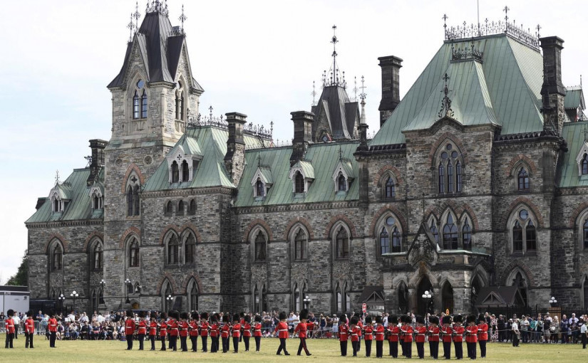 24歲男子今晨襲擊渥太華衛兵被捕