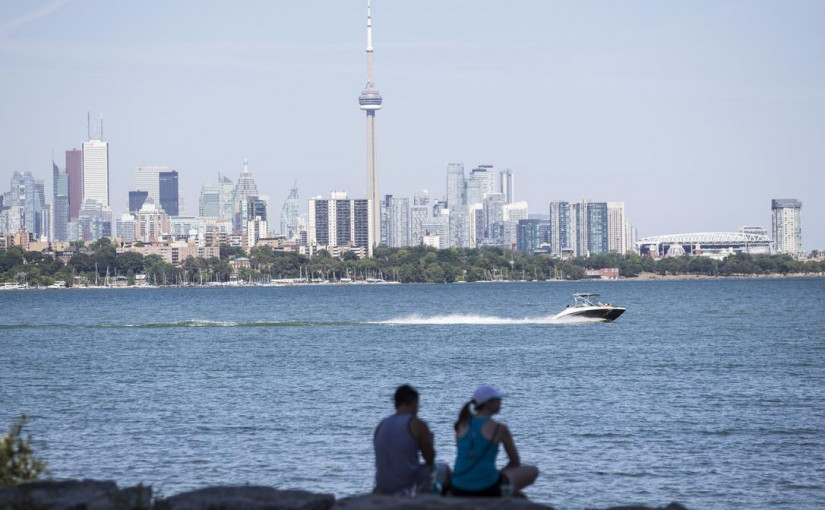 今年第二季度，多倫多共管公寓Condo銷量下跌