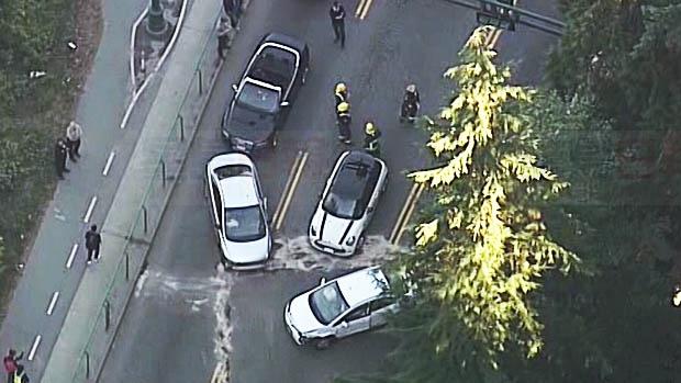 卑詩省獅門橋附近有嚴重車禍 一度全線封閉 現已重開