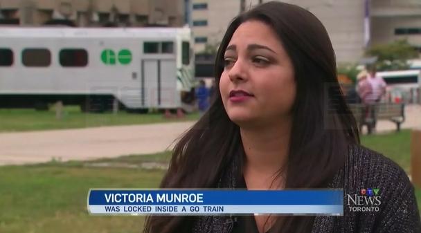 乘坐GO火車去Pickering 睡了一覺竟到Whitby 半夜被鎖在空蕩蕩的車廂里