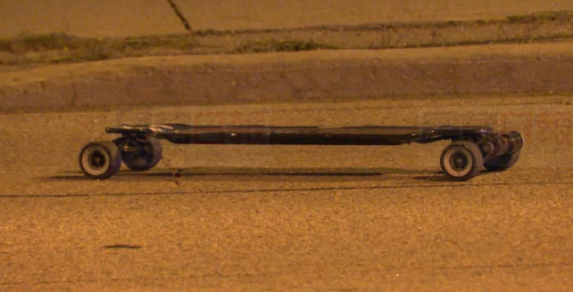 【 警方尋人 】40歲黑髮亞裔女司機  撞死踏滑板漢不顧而去