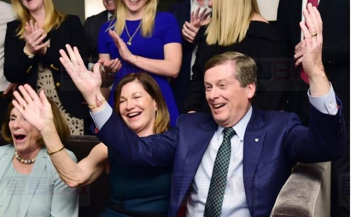 莊德利大獲全勝重返多倫多市長辦公室