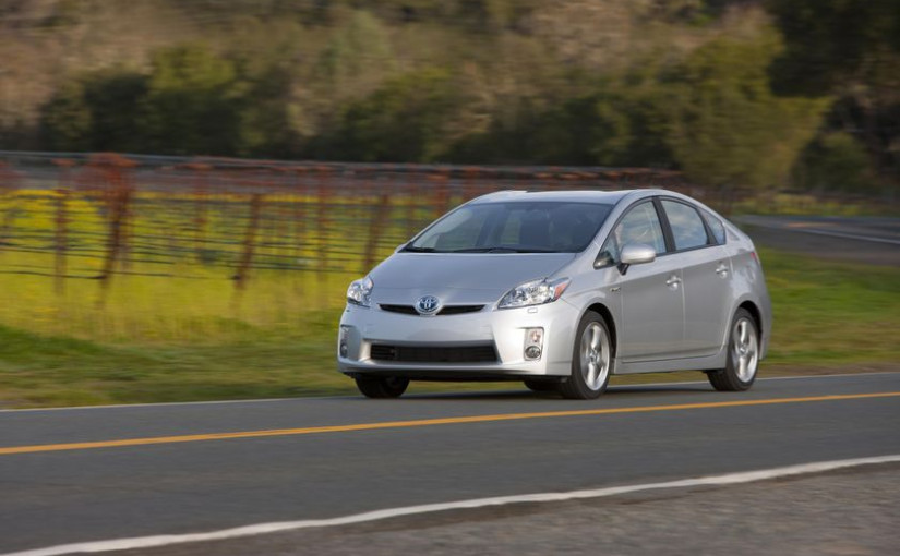 強力加速變失速   243萬豐田混能車回收