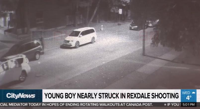 8歲孩童前槍擊路人 多倫多警方尋找兩名歹徒