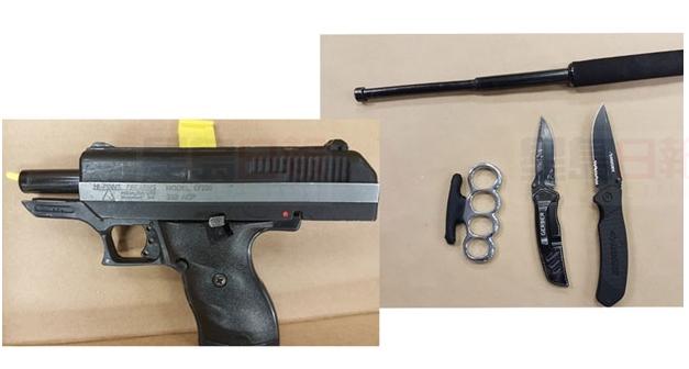 武裝搶劫手機店 5名多倫多少年當場被捕