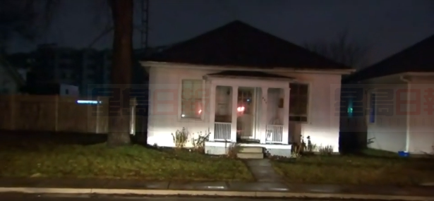 歹徒持槍入室搶劫，安省屋主被盜5萬元現金